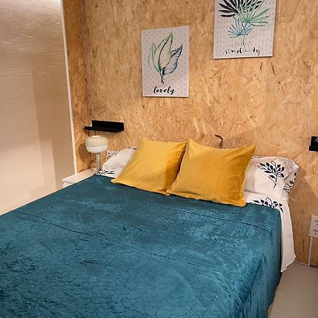Loft Centrico Maliano - Dua Rooms Camargo Luaran gambar