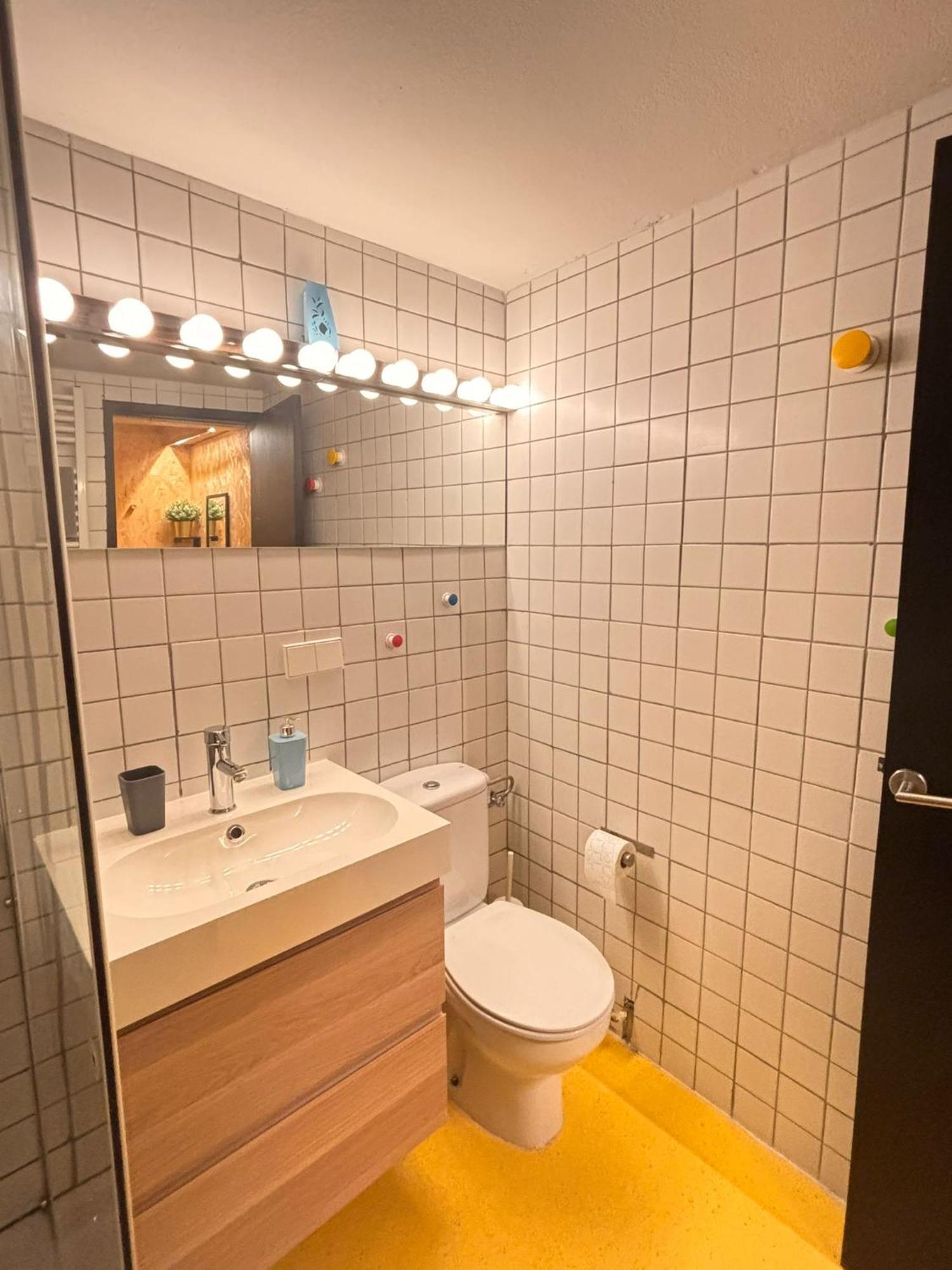 Loft Centrico Maliano - Dua Rooms Camargo Luaran gambar