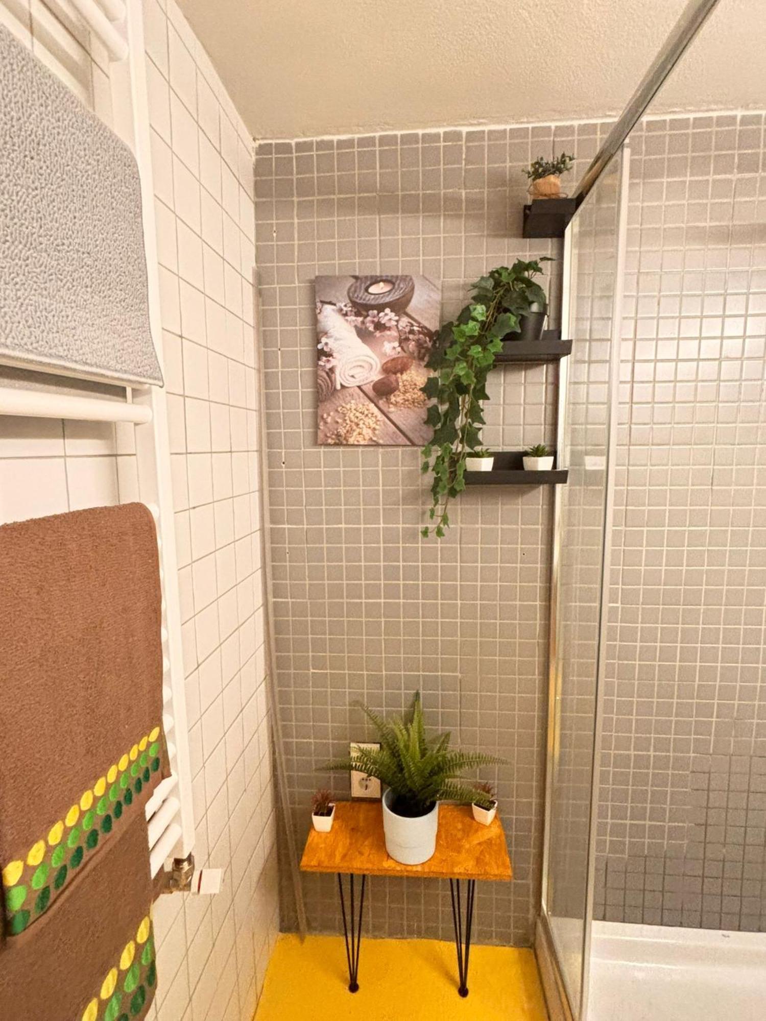 Loft Centrico Maliano - Dua Rooms Camargo Luaran gambar
